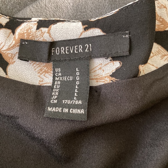 Forever 21 Skirt - Picture 7 of 7